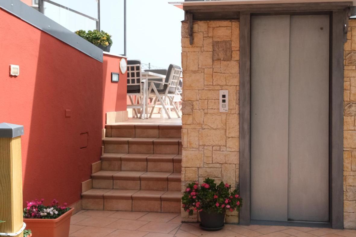 Casa Confessore Napels Buitenkant foto